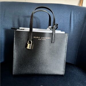 Marc Jacobs Black Leather Handbag